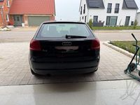 Second-hand Audi A3 Ambiente 102 CP (75 kW) 2009 Negru Hatchback