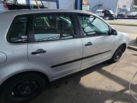 Usata VW Polo 54 CV (39 kW) 2004 Argento Utilitaria