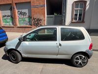 Second-hand Renault Twingo Expression 58 CP (42 kW) 2004 Argintiu Hatchback