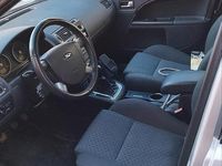 Gebraucht Ford Mondeo Ghia 131 PS (96 kW) 2004 Silber Kombi