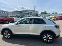 Gebraucht VW T-Roc Move 150 PS (110 kW) 2024 Silber SUV