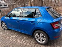 Gebraucht Skoda Fabia Style 95 PS (69 kW) 2021 Blau Limousine