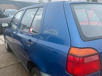 Gebraucht VW Golf III 59 PS (43 kW) 1995 Blau Kleinwagen