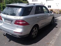 Gebraucht Mercedes ML350 258 PS (189 kW) 2011 Silber SUV