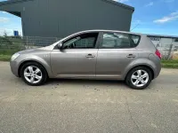 Gebraucht Kia Ceed 143 PS (105 kW) 2007 Beige Kleinwagen
