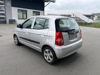 Gebraucht Kia Picanto 65 PS (47 kW) 2009 Silber Kleinwagen