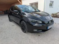 Gebraucht Nissan Leaf N-Connecta 110 kW (150 PS) 2022 Schwarz Kleinwagen