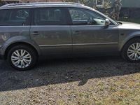 Usata VW Passat 131 CV (96 kW) 2004 Grigio Station wagon