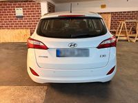 Gebraucht Hyundai i30 110 PS (80 kW) 2013 Weiß Kombi