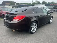 Gebraucht Opel Insignia 260 PS (191 kW) 2011 Braun Limousine