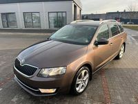 Gebraucht Skoda Octavia Elegance 140 PS (102 kW) 2014 Braun Kombi