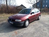 Gebraucht Opel Astra 75 PS (55 kW) 1995 Rot Limousine
