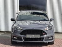 Gebraucht Ford Focus Premium 250 PS (183 kW) 2017 Slategrau Kombi