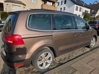 Gebraucht VW Sharan 140 PS (102 kW) 2011 Braun Van / Kleinbus