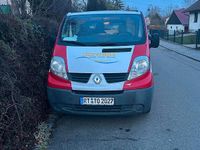 Gebraucht Renault Trafic 114 PS (83 kW) 2014 Rot Van / Kleinbus