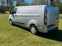 Usado Ford Transit Custom 170 HP (125 kW) 2019 Monovolume