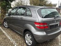 Gebraucht Mercedes 170 116 PS (85 kW) 2009 Grau Kleinwagen