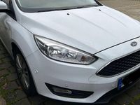 Gebraucht Ford Focus Business Edition 125 PS (91 kW) 2018 Weiß Limousine