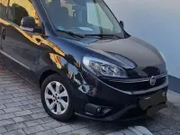 Gebraucht Fiat Doblò Lounge 120 PS (88 kW) 2017 Schwarz Van / Kleinbus