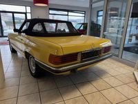 Gebraucht Mercedes SL350 194 PS (142 kW) 1973 Gelb Cabrio