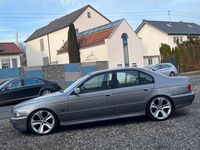 Gebraucht BMW 525 Performance 192 PS (141 kW) 2002 Grau Limousine
