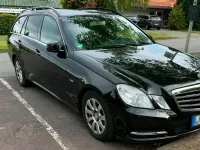 Gebraucht Mercedes E220 170 PS (125 kW) 2012 Schwarz Kombi