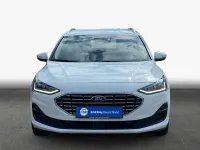 Gebraucht Ford Focus Titanium 155 PS (114 kW) 2025 Frozen white Kombi