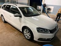 Gebraucht VW Passat 105 PS (77 kW) 2014 Weiß Kombi