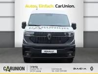 Gebraucht Renault Master 150 PS (110 kW) 2025 Mineralweiß Van