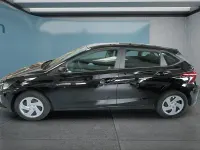 Neu Hyundai i20 Select 101 PS (74 kW) 2025 Schwarz Kleinwagen