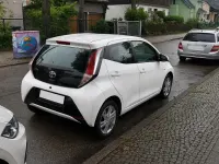 Gebraucht Toyota Aygo Team 72 PS (52 kW) 2018 Weiß Kleinwagen