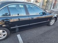 Gebraucht BMW 528 193 PS (141 kW) 1999 Schwarz Limousine