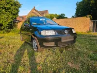 Gebraucht VW Polo 60 PS (44 kW) 2001 Schwarz Kleinwagen