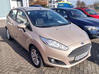 Gebraucht Ford Fiesta 82 PS (60 kW) 2015 Beige Limousine