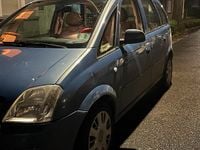 Second-hand Opel Astra 105 CP (77 kW) 2009 Andere farben Hatchback