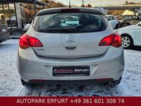 Gebraucht Opel Astra Edition 116 PS (85 kW) 2010 Beige Limousine