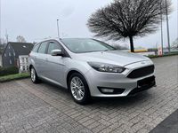 Gebraucht Ford Focus Cool & Connect 120 PS (88 kW) 2017 Grau Kombi