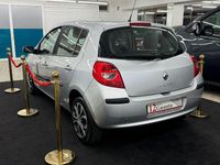 Gebraucht Renault Clio III Dynamique 111 PS (81 kW) 2007 Grau Limousine