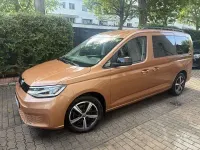 Gebraucht VW Caddy Maxi California 122 PS (89 kW) 2022 Braun Van / Kleinbus