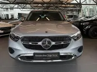 Gebraucht Mercedes GLC200 204 PS (150 kW) 2024 Metalliclack hightechsilber SUV