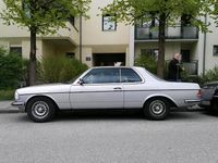 Gebraucht Mercedes 280 185 PS (136 kW) 1982 Silber Coupé