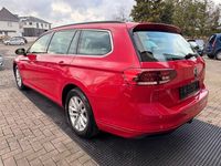 Gebraucht VW Passat Business 122 PS (89 kW) 2021 Rot Kombi