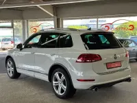 Gebraucht VW Touareg R-line 245 PS (180 kW) 2013 Weiss SUV