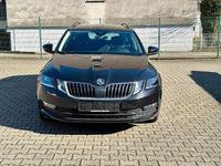 Gebraucht Skoda Octavia Soleil 150 PS (110 kW) 2019 Schwarz Kombi