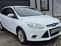 Gebraucht Ford Focus Trend 101 PS (74 kW) 2014 Weiß Kombi