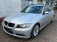 Gebraucht BMW 320 177 PS (130 kW) 2008 Silber Kombi