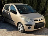 Gebraucht Hyundai i10 77 PS (56 kW) 2009 Beige Kleinwagen