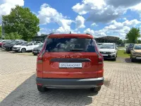 Neu Dacia Jogger Extreme 122 PS (89 kW) 2026 Braun Van / Kleinbus