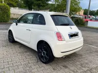 Gebraucht Fiat 500 Lounge 69 PS (50 kW) 2012 Weiß Kleinwagen