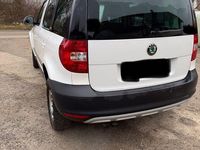Gebraucht Skoda Yeti 110 PS (80 kW) 2013 Weiß SUV